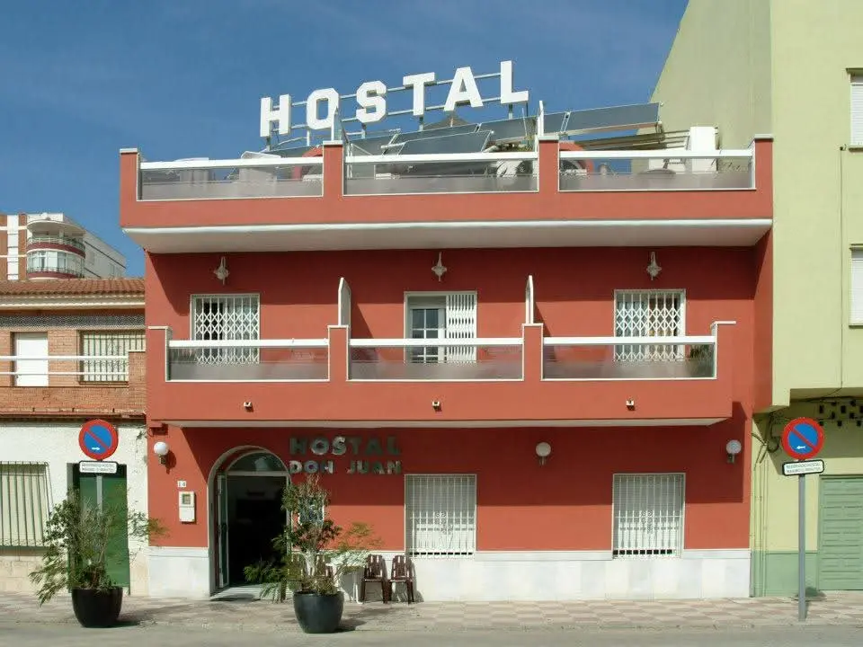 Entrada Hostal Don Juan